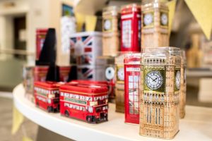 London range of gifts and souvenirs